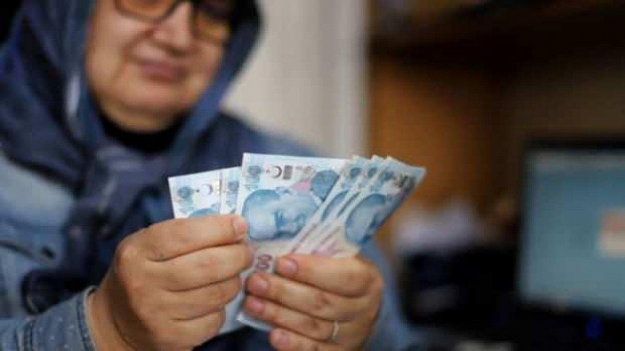 Ocak 2026 Memur ve Emekli Maaş Zammı Netleşiyor: İşte Güncel Tahminler ve Olası Artış Oranları